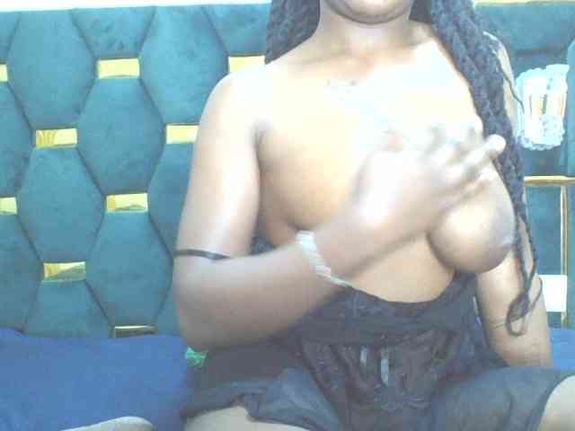 NastyNovalie webcam
