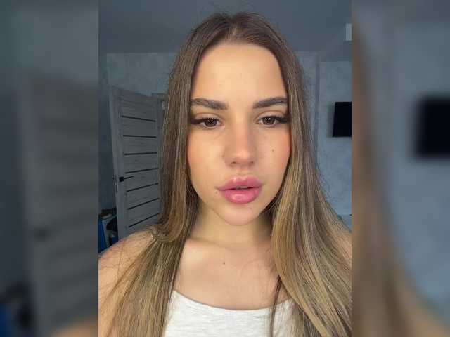 Elisavetaa live cam preview