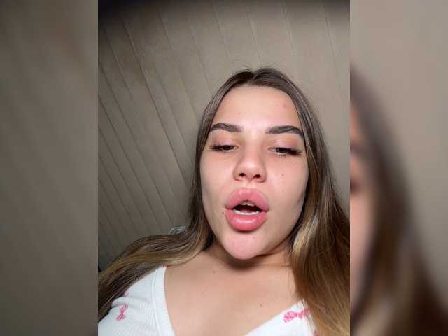 Elisavetaa live cam on BongaCams
