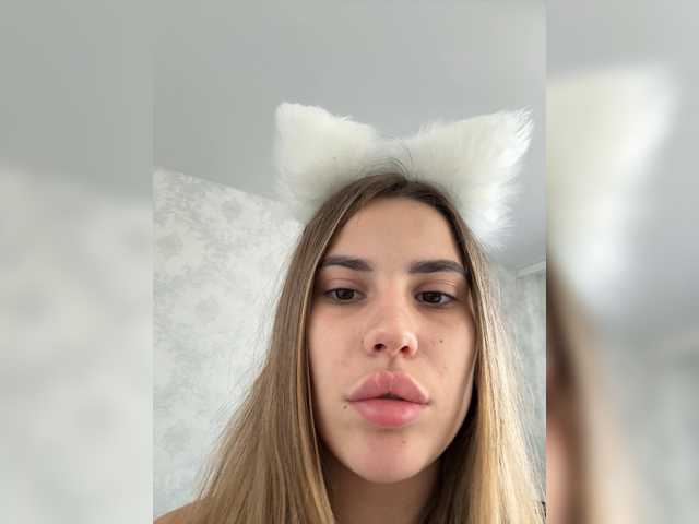 Elisavetaa live cam on BongaCams