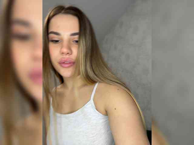 elisavetaa's live room