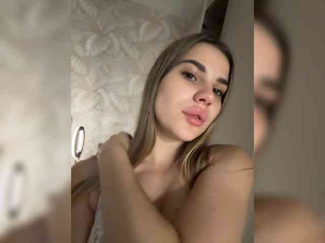 Elisavetaa Live Webcam on BongaCams