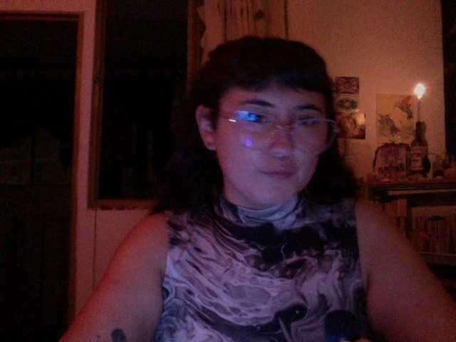 AlmaVolcan88 live cam on BongaCams