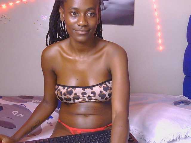 KissMeCoco live cam on BongaCams
