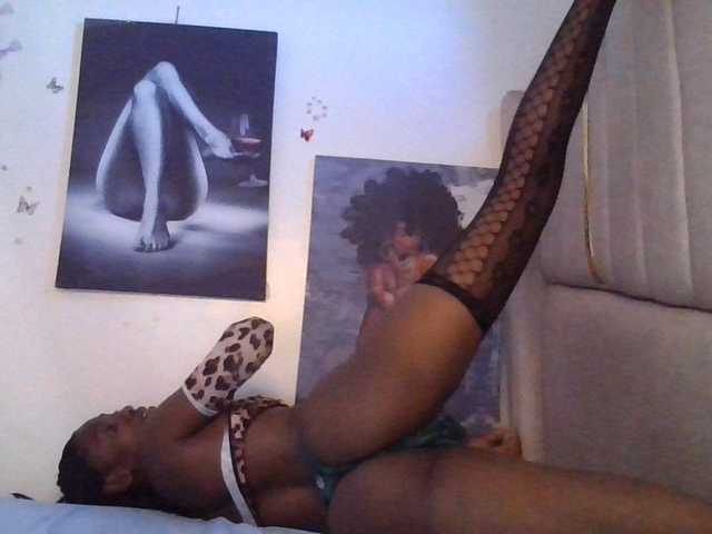 KissMeCoco live cam on BongaCams