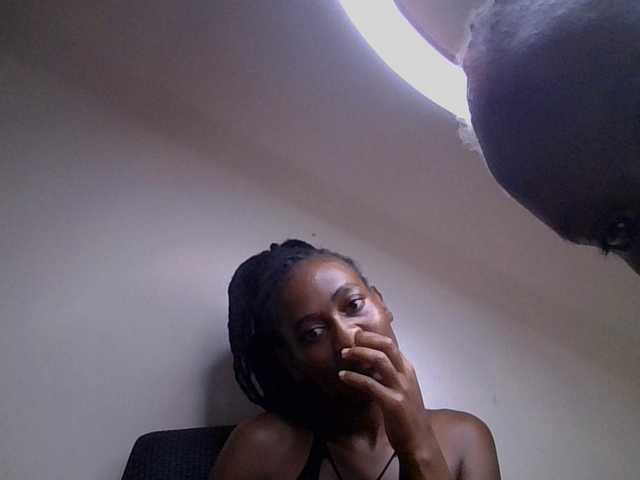 KissMeCoco live cam on BongaCams
