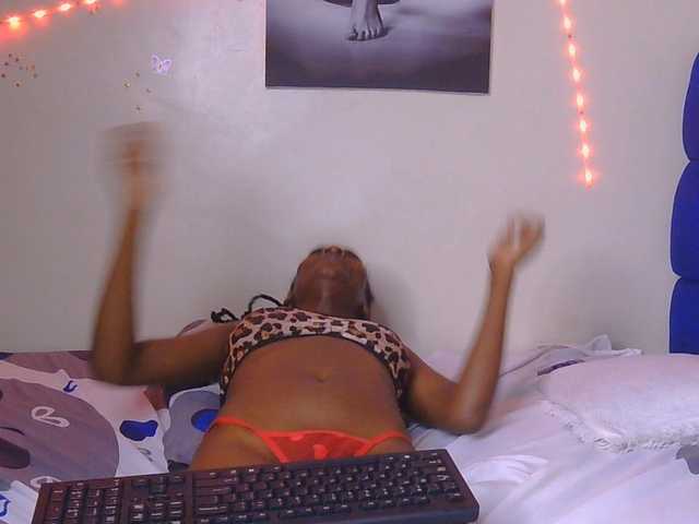 KissMeCoco live cam on BongaCams