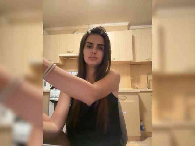 Asya2527 webcam