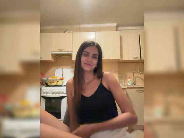 Asya2527 webcam
