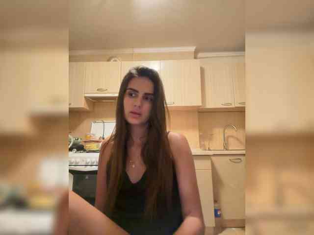 Asya2527 webcam