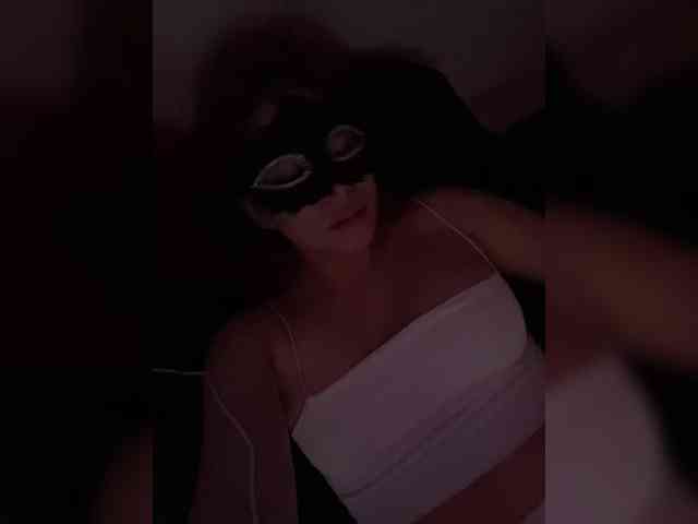 Empress-Ive webcam