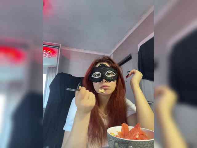Empress-Ive webcam