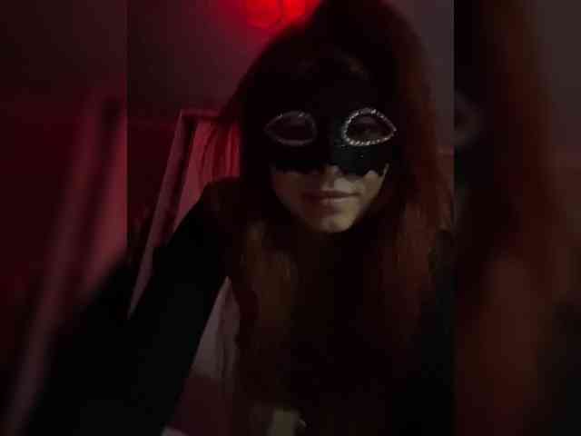 Empress-Ive webcam