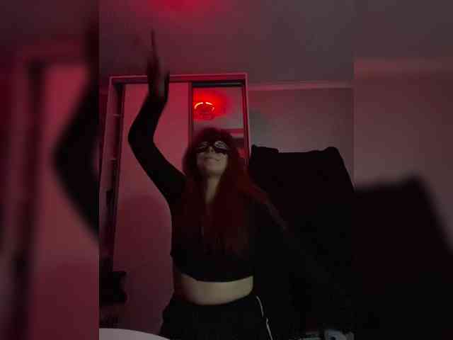 Empress-Ive webcam