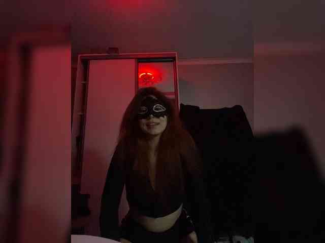 Empress-Ive webcam