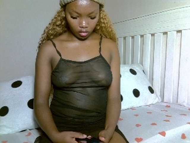 sexyblissy live cam on BongaCams