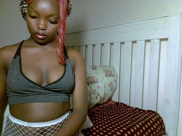 sexyblissy live cam on BongaCams