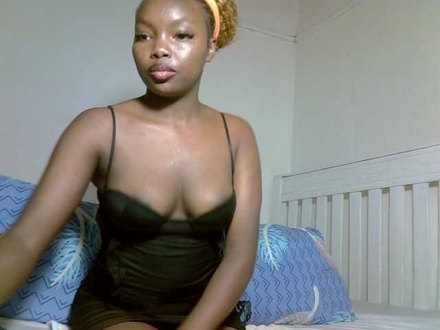 sexyblissy live cam on BongaCams