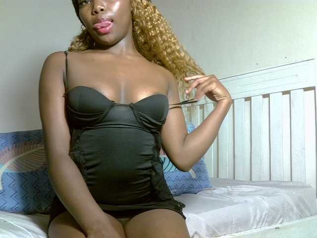 sexyblissy live cam on BongaCams