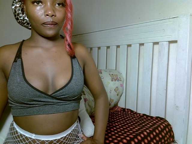 sexyblissy live cam on BongaCams