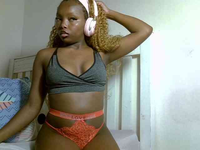 sexy_mory