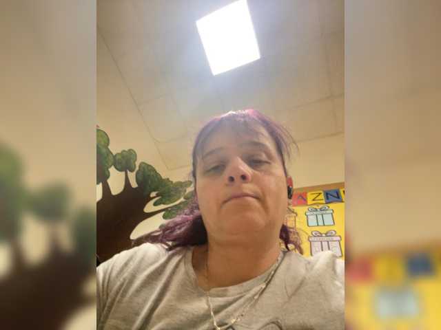 Aurora-Quinn69 live cam on BongaCams