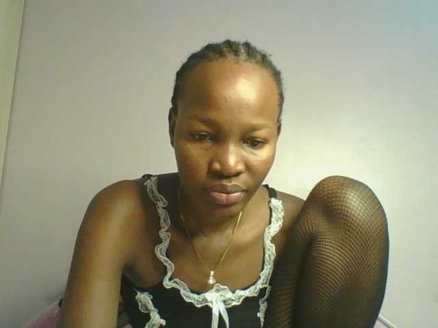 Jennyf live cam on BongaCams