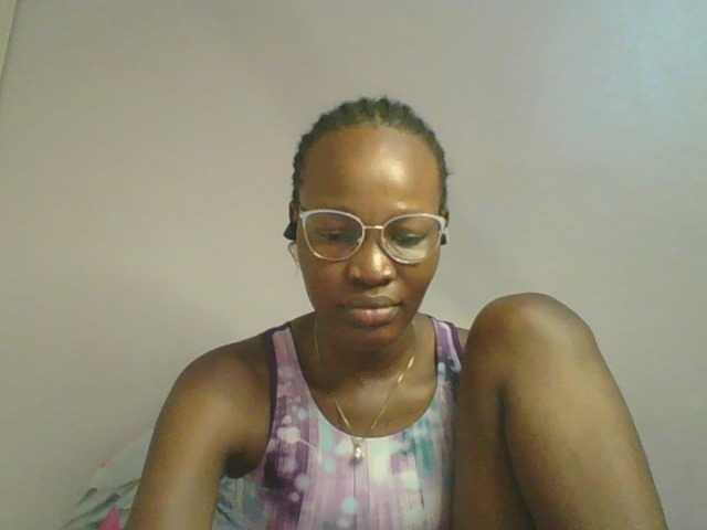 Jennyf live cam on BongaCams