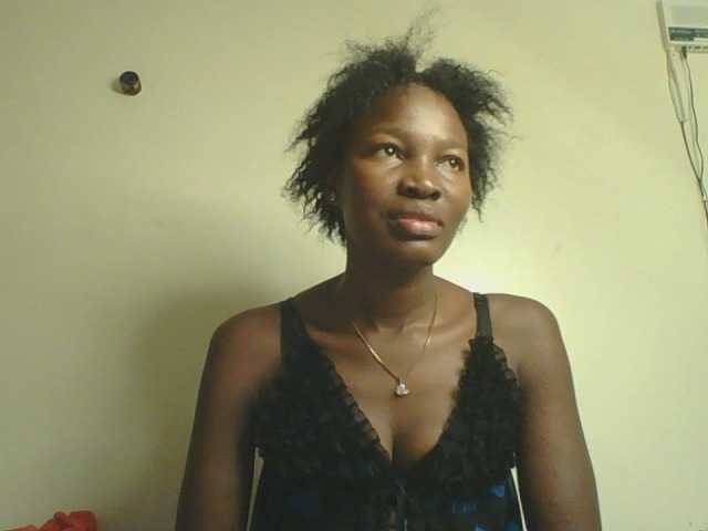 Jennyf live cam on BongaCams