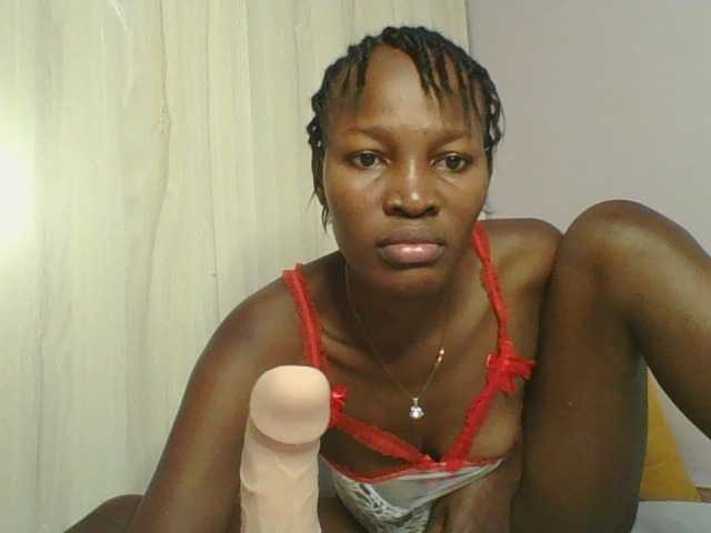 Jennyf live cam on BongaCams