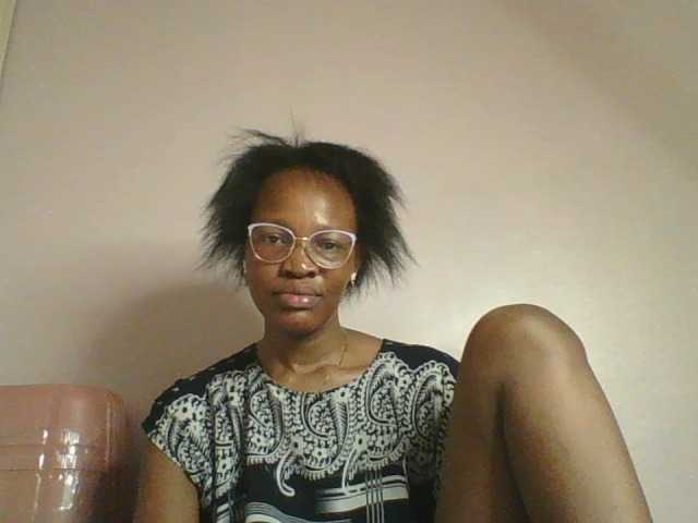 Jennyf live cam on BongaCams
