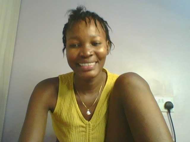 Jennyf live cam on BongaCams