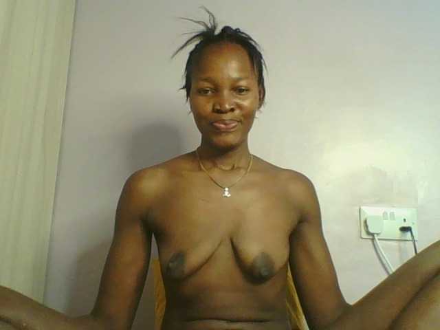 Jennyf live cam on BongaCams