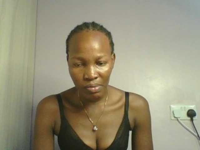 Jennyf live cam on BongaCams
