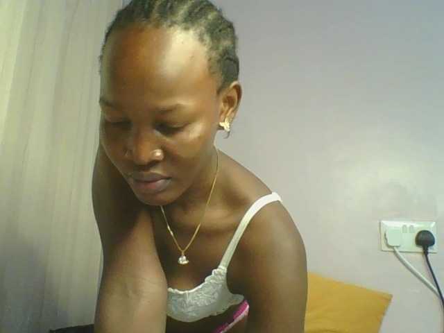 Jennyf — live female cam