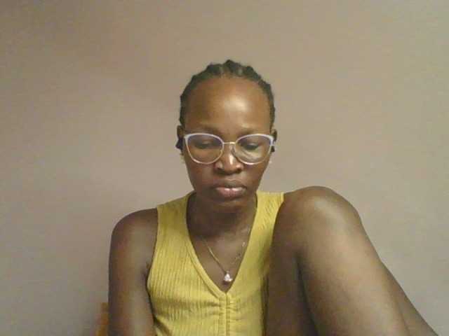 Jennyf live cam on BongaCams