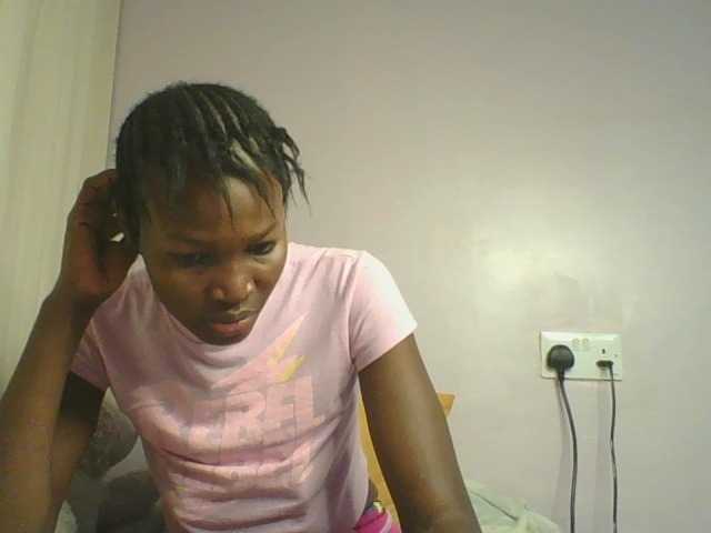 Jennyf live cam on BongaCams