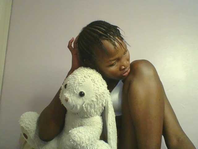 Jennyf live cam on BongaCams