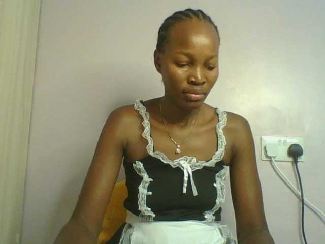 Jennyf live cam on BongaCams