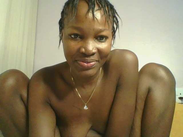 Jennyf live cam on BongaCams