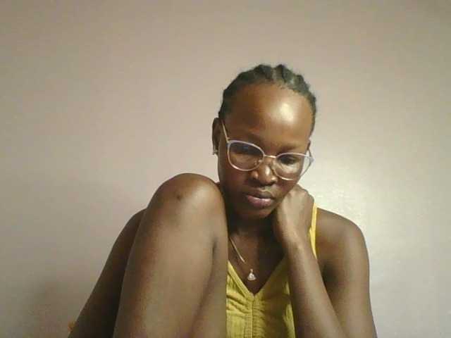 Jennyf live cam on BongaCams