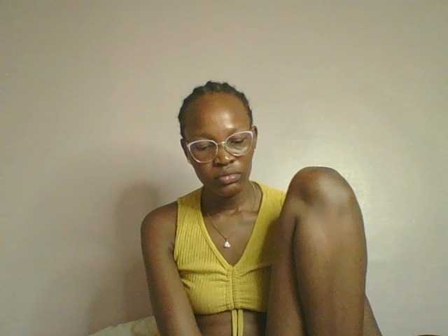 Jennyf live cam on BongaCams