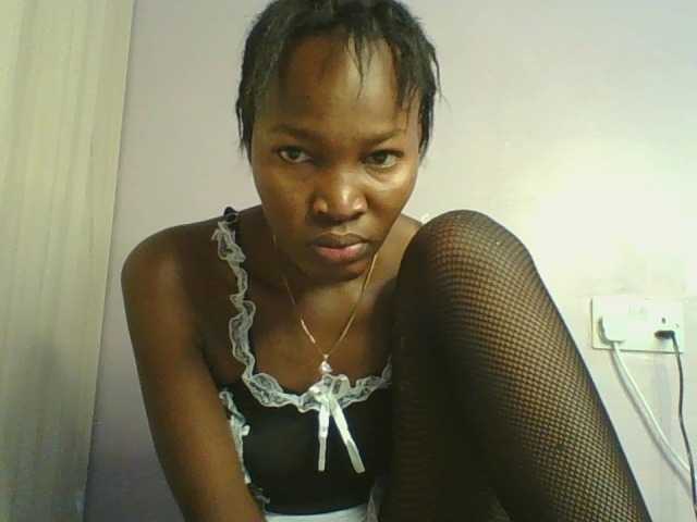 Jennyf live cam on BongaCams
