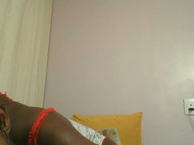 Jennyf live cam on BongaCams