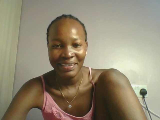 Jennyf live cam on BongaCams