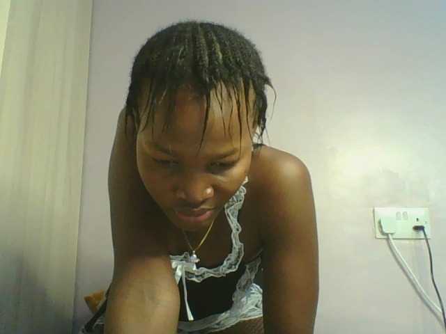 Jennyf live cam on BongaCams