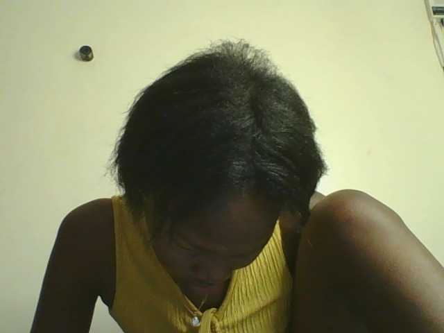 Jennyf live cam on BongaCams