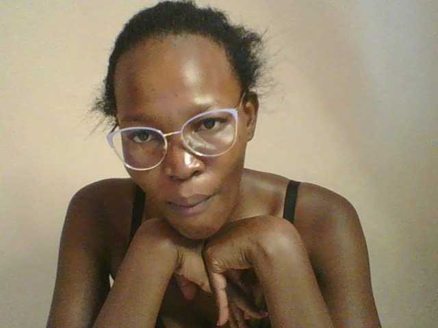 Jennyf live cam on BongaCams