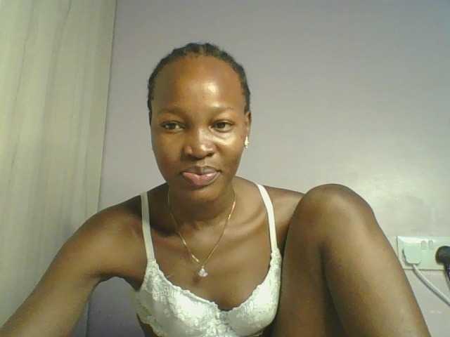 Jennyf — live female cam
