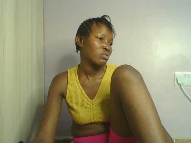 Jennyf live cam on BongaCams